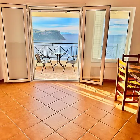 Roumers Himara Exterior photo