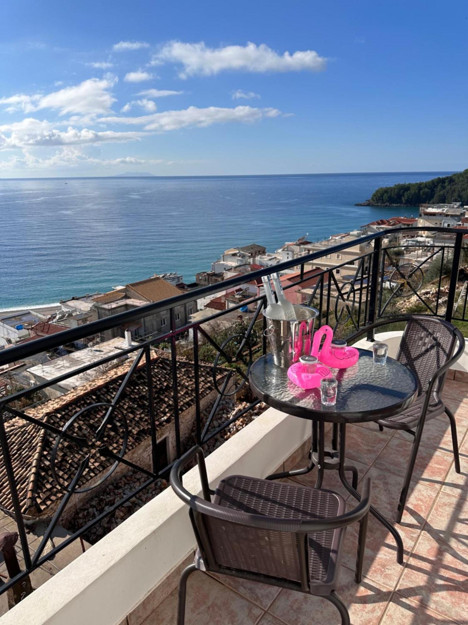 Apartamento Roumers Himare