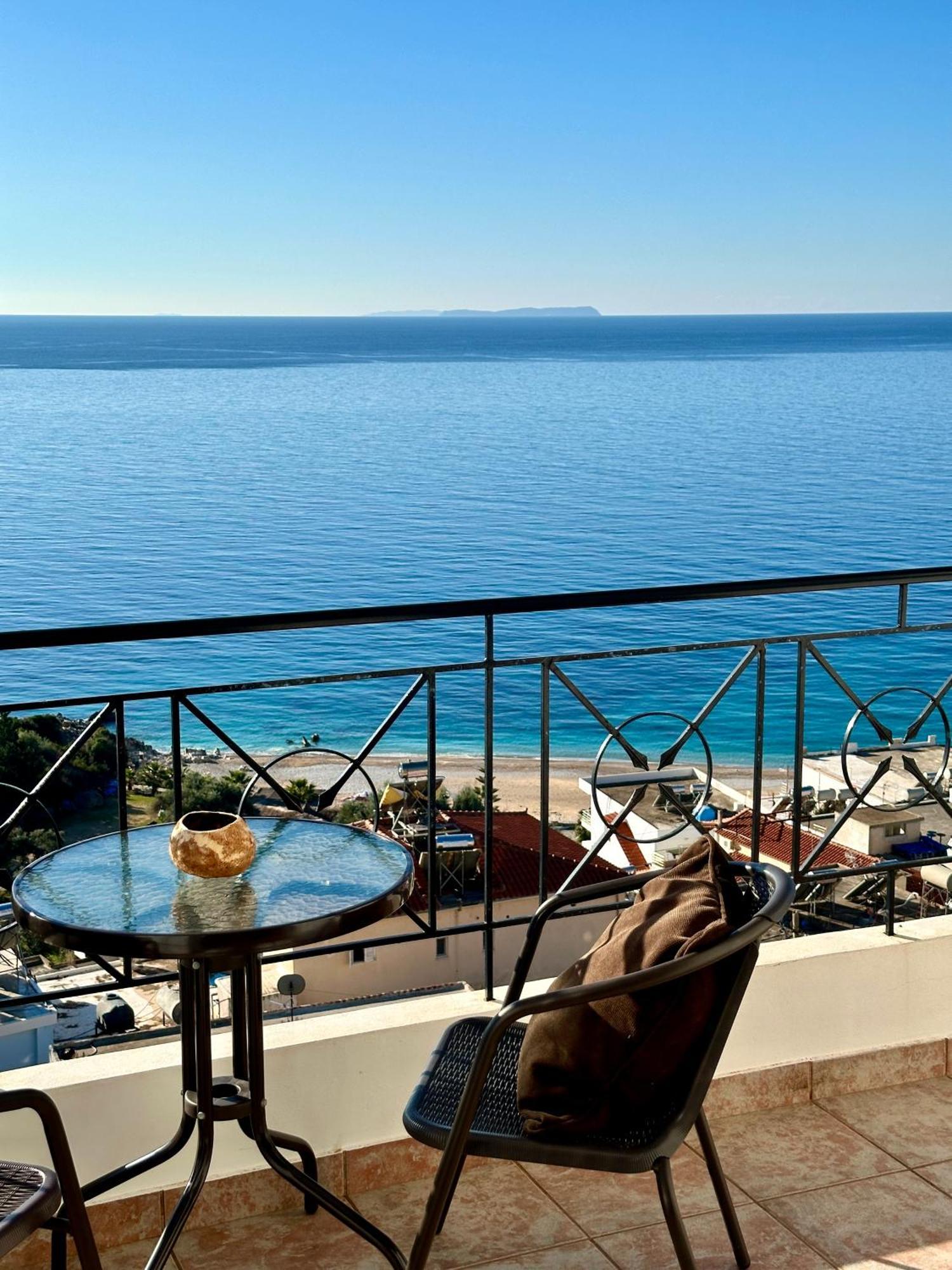 Apartamento Roumers Himare
